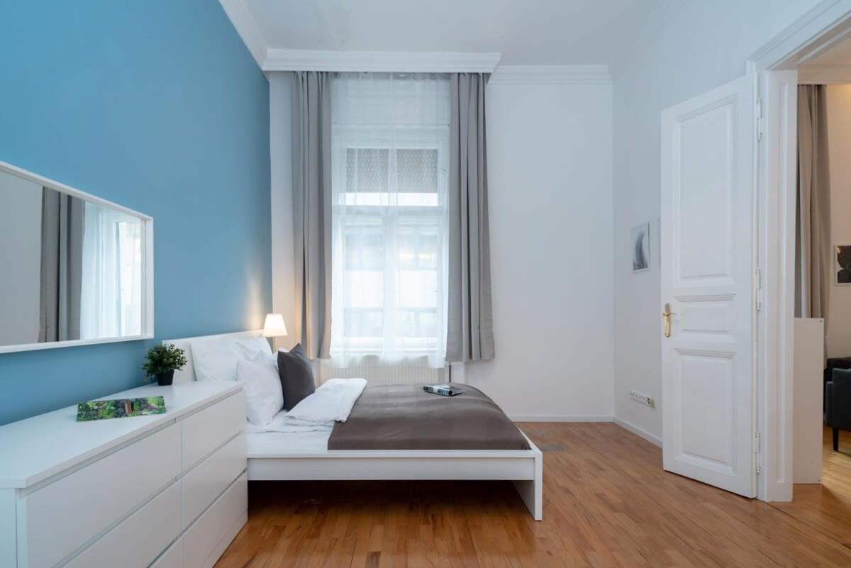 New Trendy At The Perfect Location Apartmán